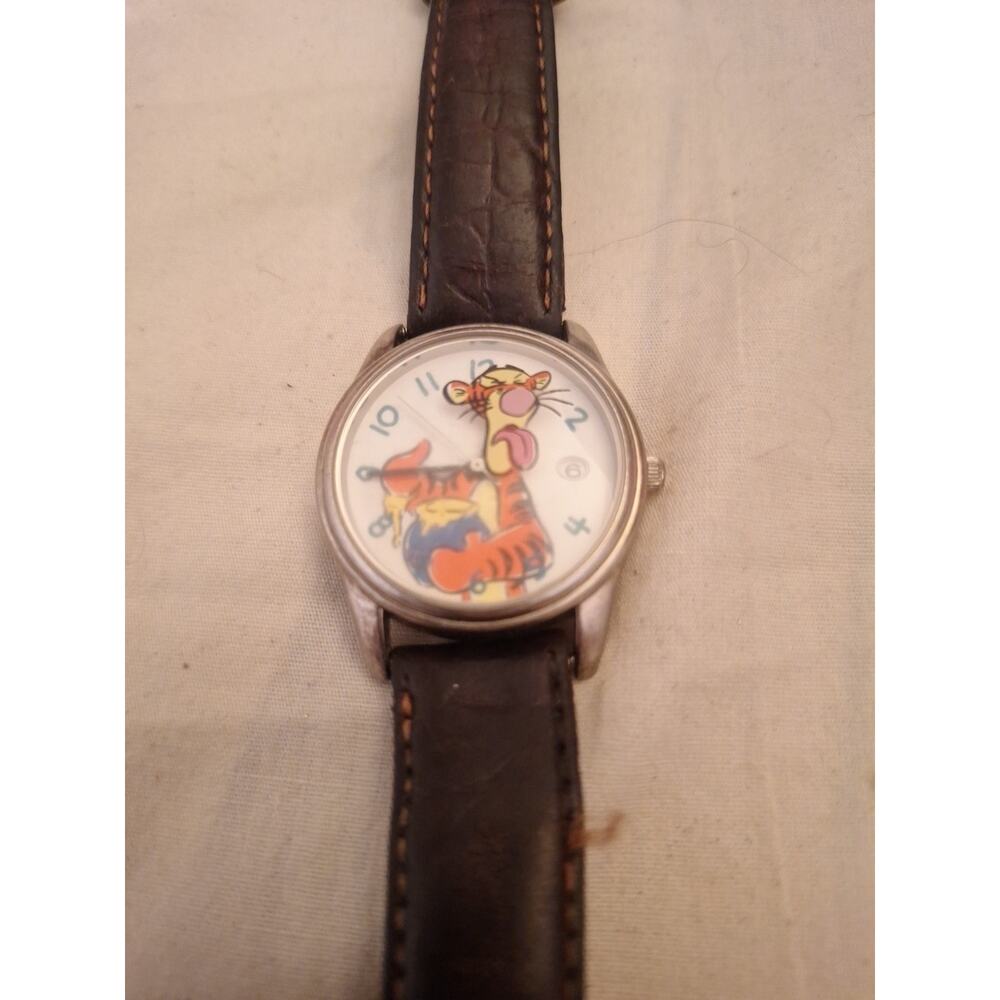 Disney Timex Tigger Wrist Watch With Date Leather Band Pooh Needs Battery